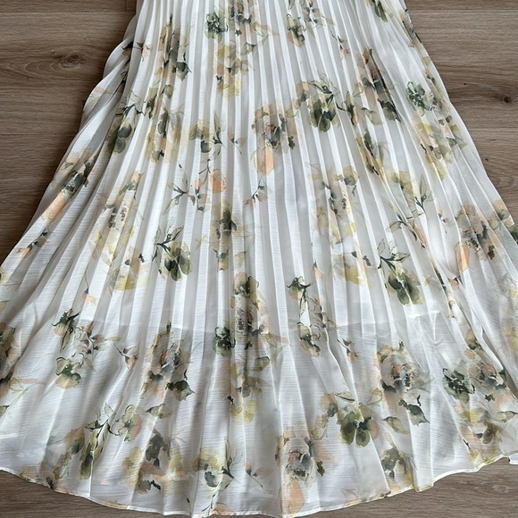 Club Monaco Strappy Pintuck Pleated Dress - Picture 8 of 10